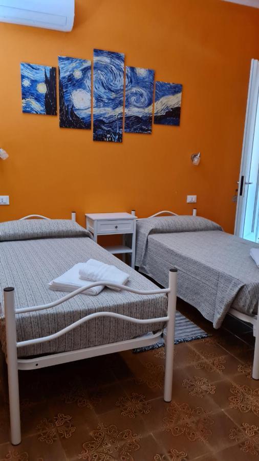 Casa Soggiorno Il Quetzales Валенца Екстериор снимка